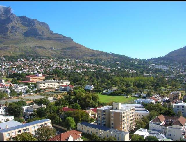 0 BEDROOM APARTMENT FOR SALE IN ORANJEZICHT